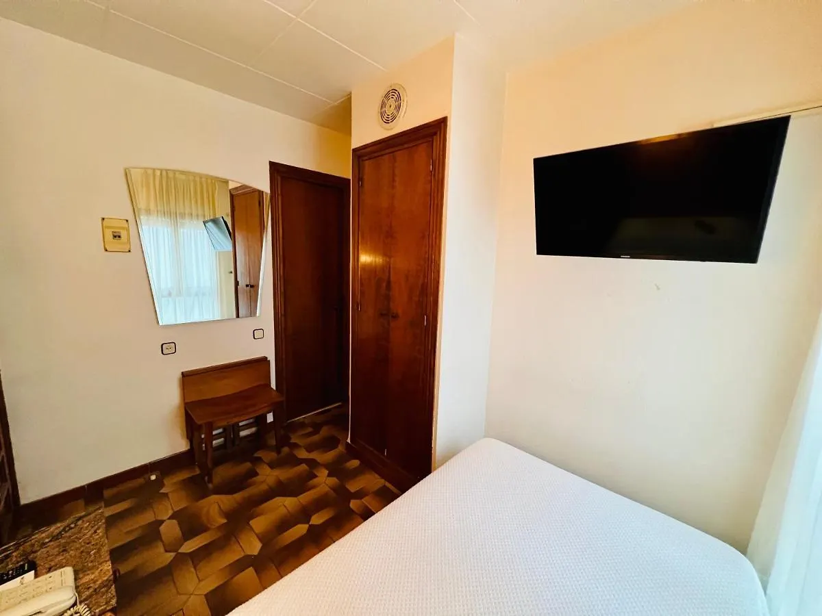 Tortosa Parc Hotel 2*,  Spain
